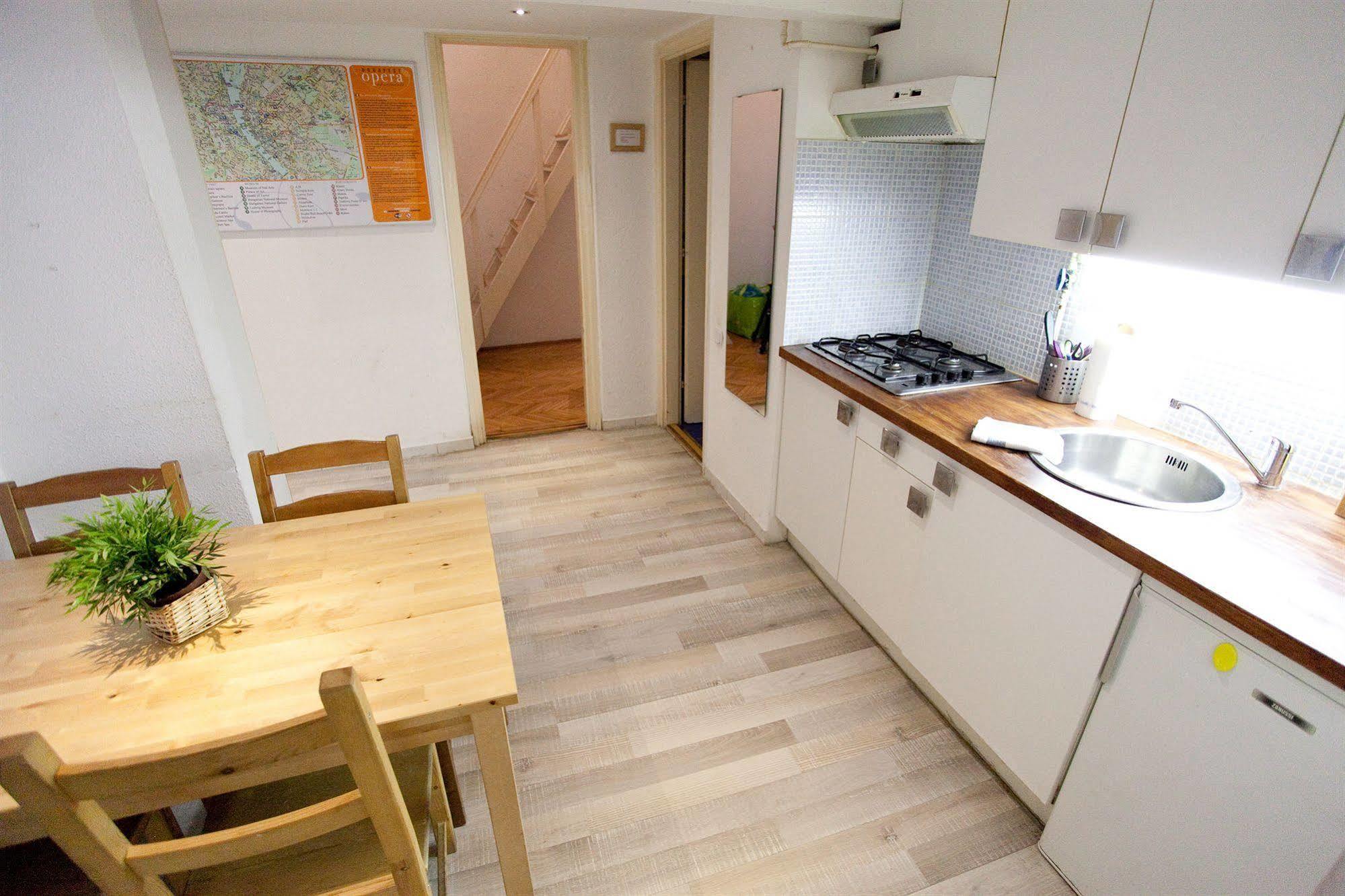 Budapest Easy Flat Opera Экстерьер фото